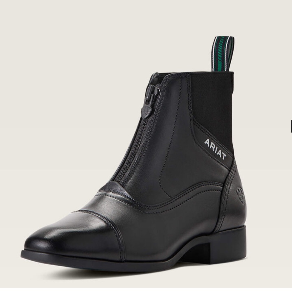 Ariat women’s 6 US palisade paddock boots